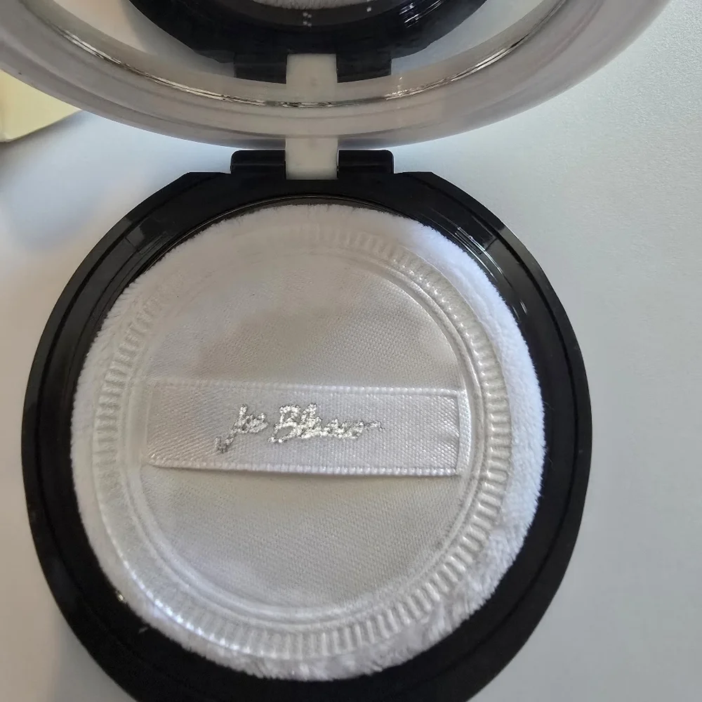 Joe Blasco Perfect Pressed Powder - Perfect Pressed Powder Ebony Finish .635 oz